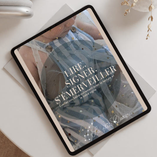 Couverture du ebook La p'tite Ourse sur tablette posée sur la table.