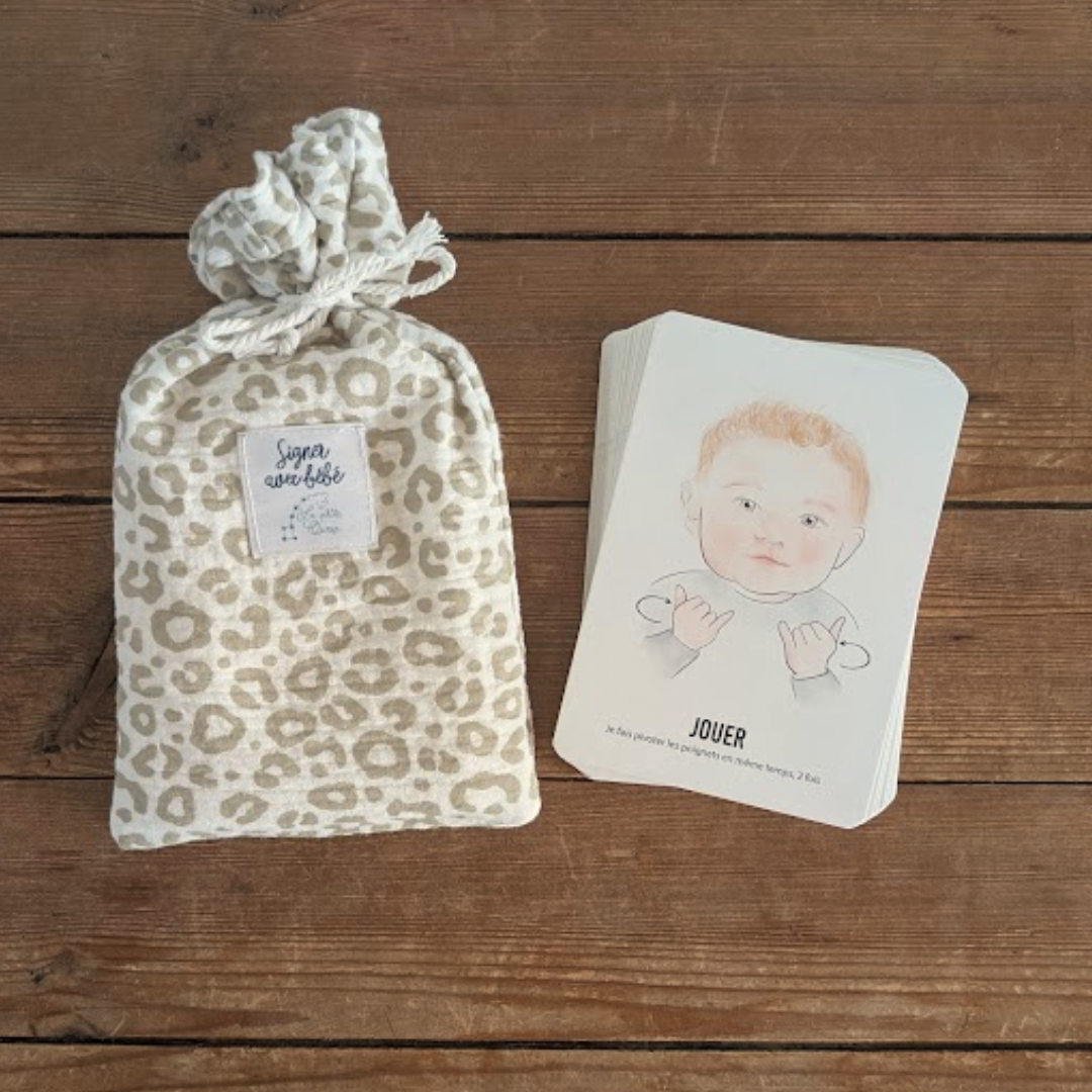 pochon leopard signer avec bébé la petit ours
